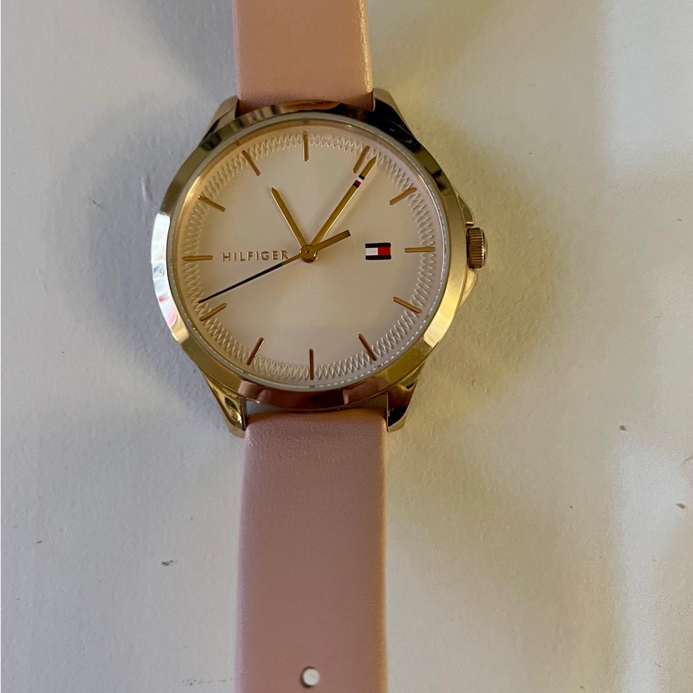 Tommy Hilfiger Gold-Tone Case with Blush Pink Leather Strap Watch
